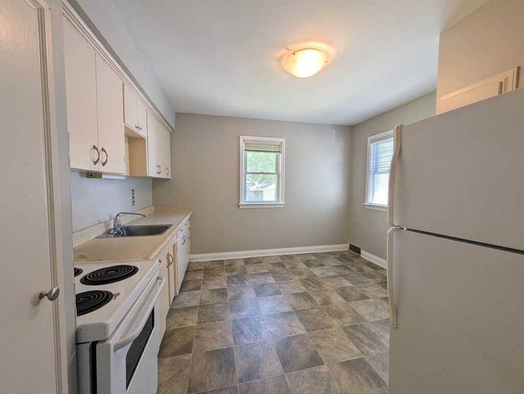 106 Haig St - Photo 4 of 18