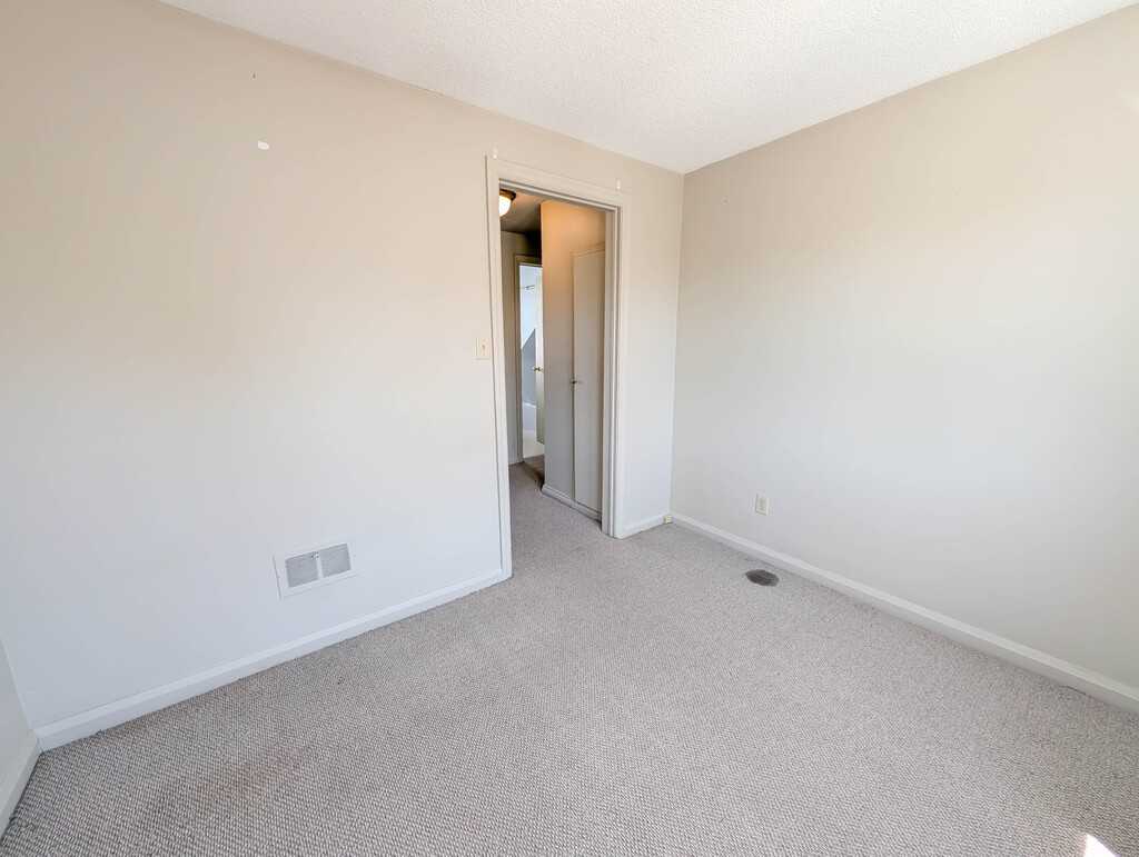 106 Haig Street - 2 - Photo 6 of 17