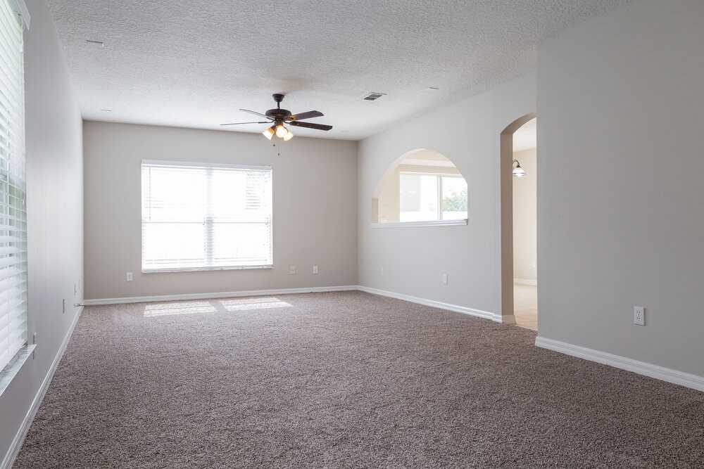 1725 Portcastle Cir - Photo 3 of 14