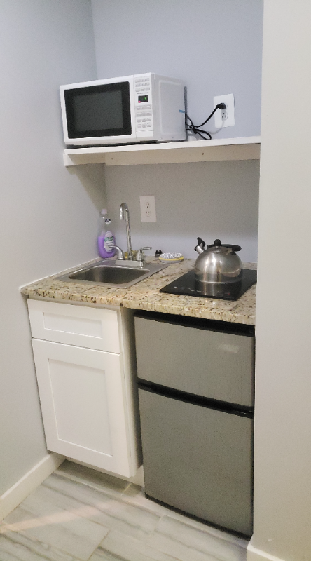 5023 Spruce St - Photo 4 of 13