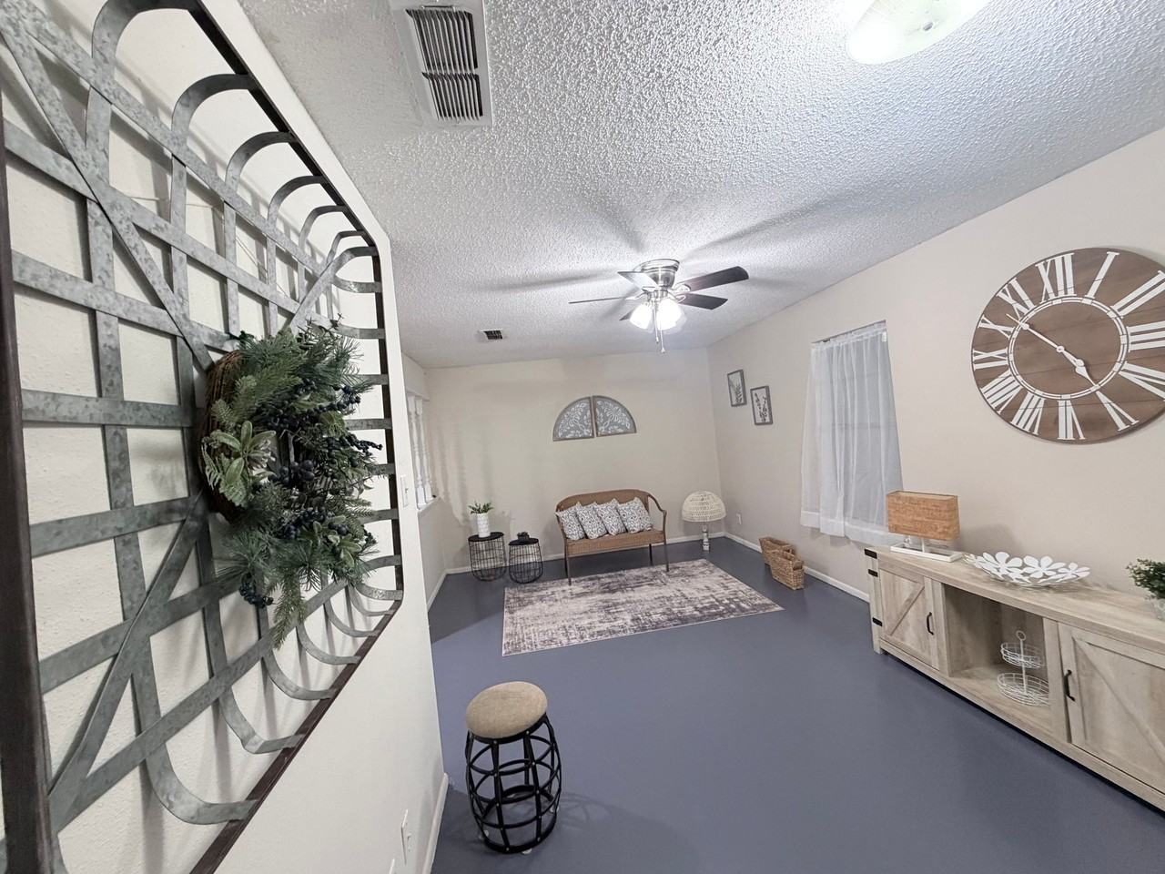7418 Meadow Cliff St #A - Photo 2 of 23
