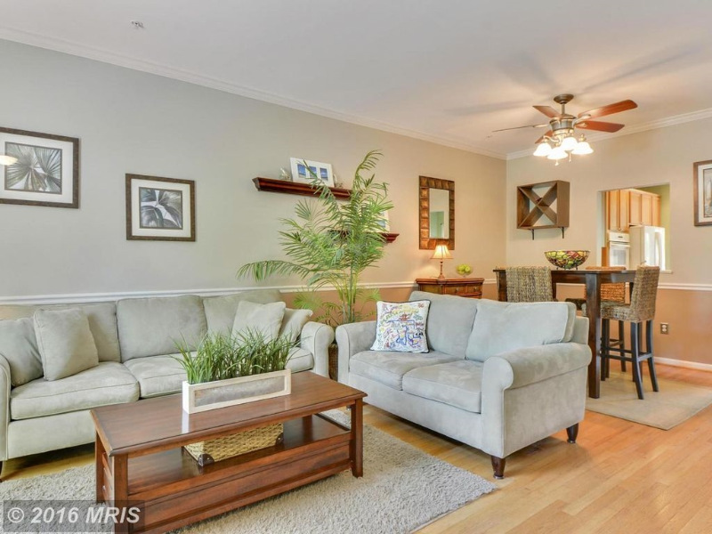 2494 Jostaberry Way - Photo 4 of 5