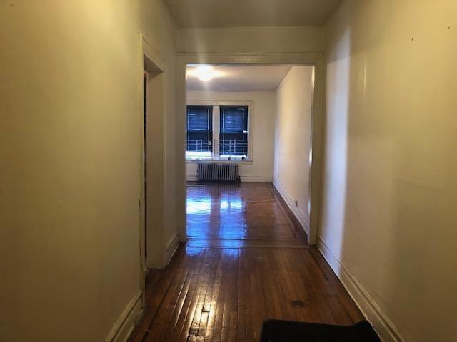 168 S Clinton St - Photo 3 of 6