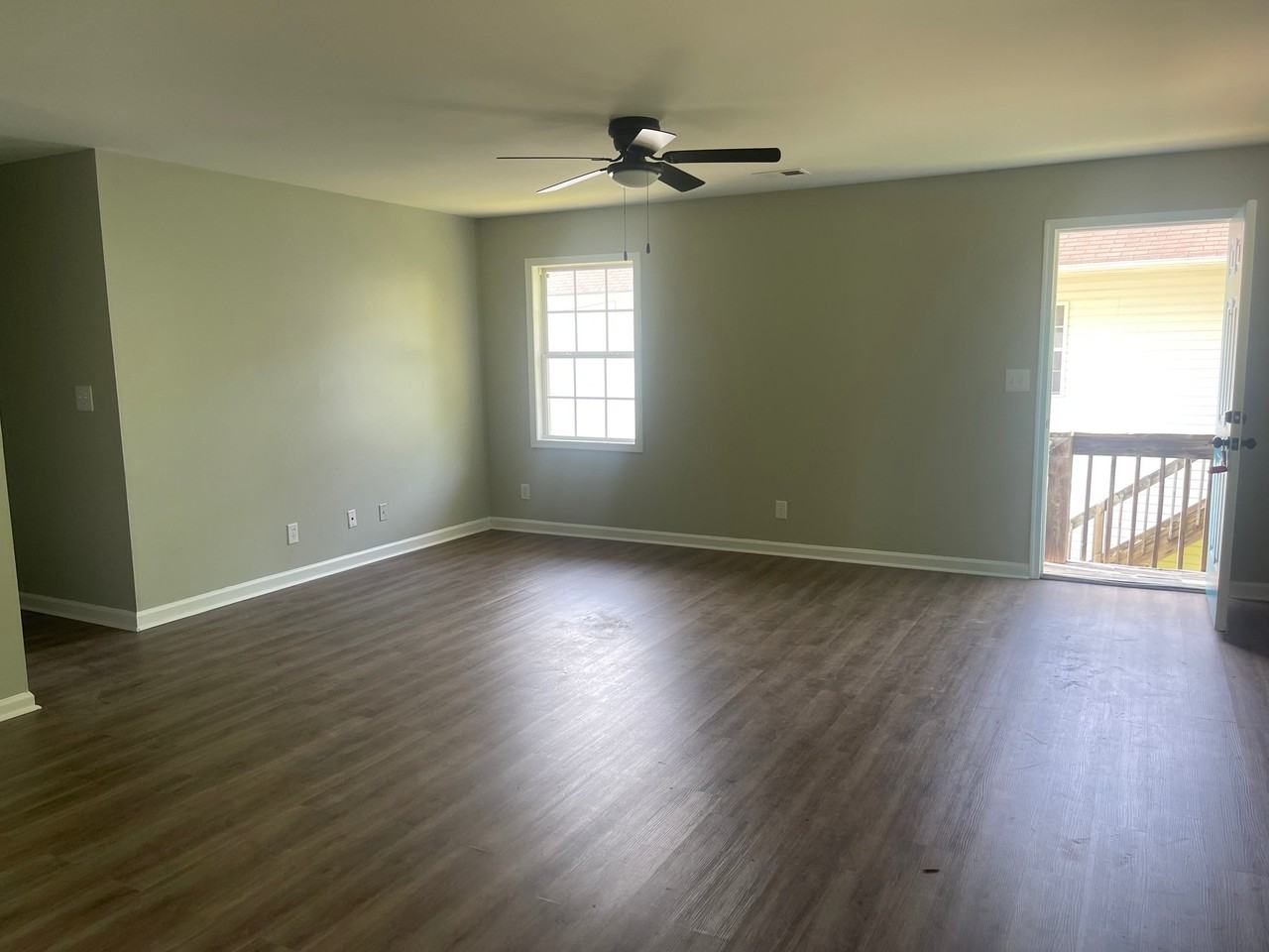 3223 Summit Ave #A - Photo 4 of 20