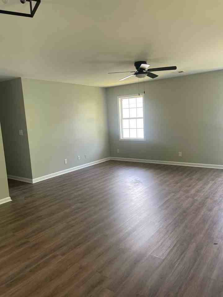 3223 Summit Ave #A - Photo 5 of 20