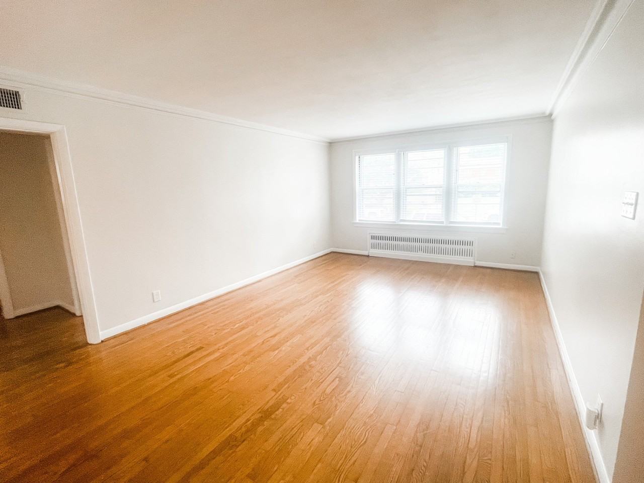 8150 Whitburn Dr - Photo 3 of 8