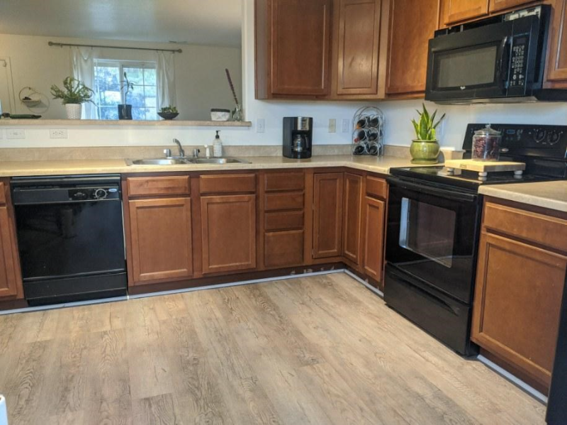 77 Audubon Dr - Photo 4 of 24