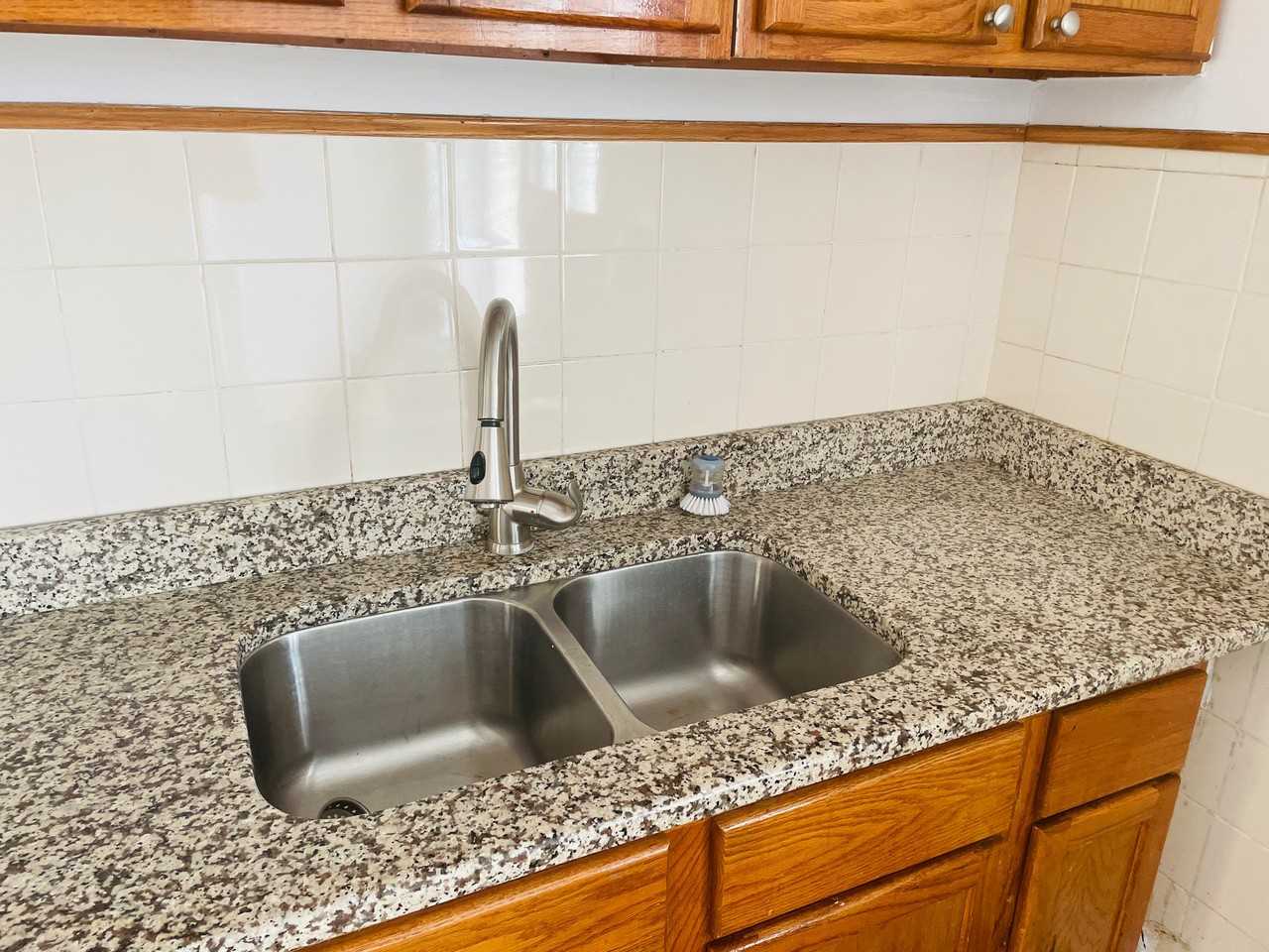 3928 N Mozart St #3F - Photo 6 of 7