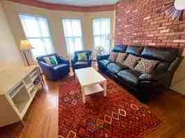 featured image of 85 Vinton St #85V2
