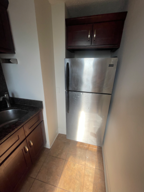 2177 N State Street - Photo 2 of 12