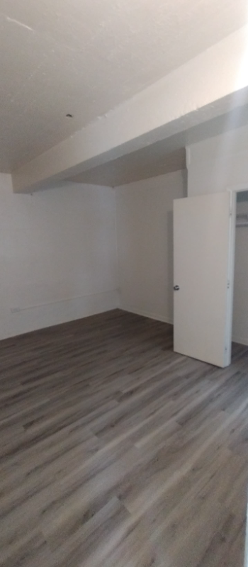 712 Old Roane St #18 - Photo 3 of 4