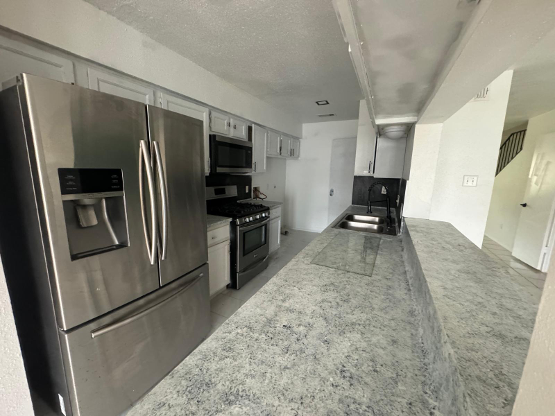 6685 Kentwick Dr #210 - Photo 7 of 29