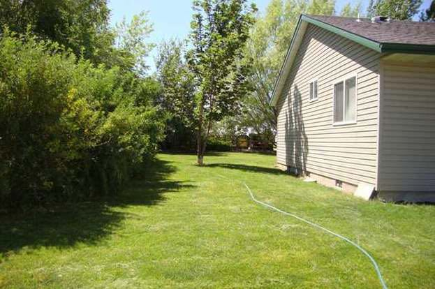 60 Ne - Photo 3 of 8
