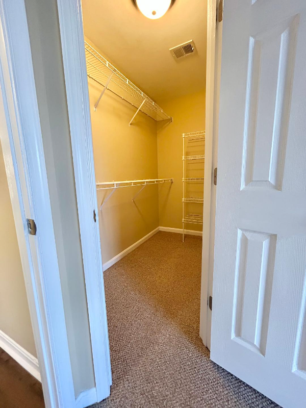 151 Oxbow Dr - Photo 5 of 10