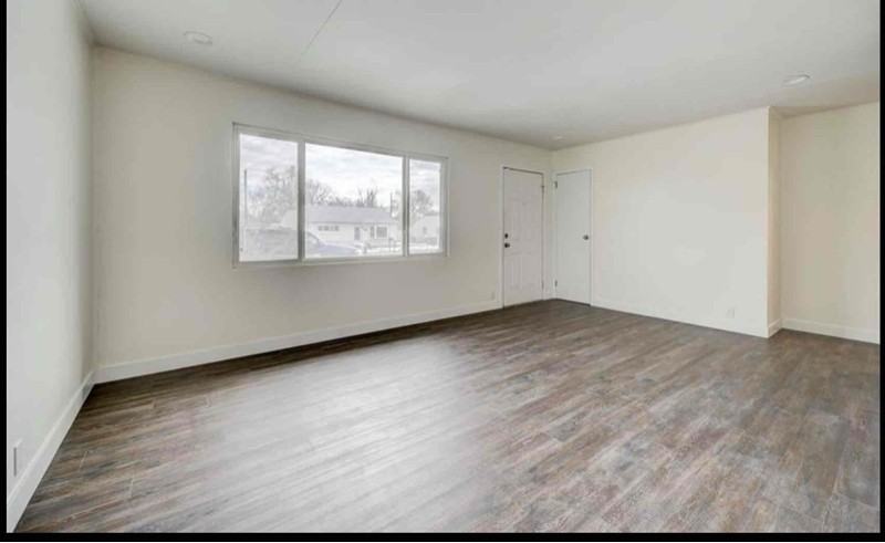 1924 S Hancock Ave - Photo 6 of 24