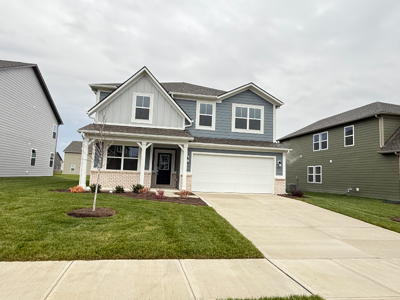 1134 Elmwood Ln - Photo 3 of 20