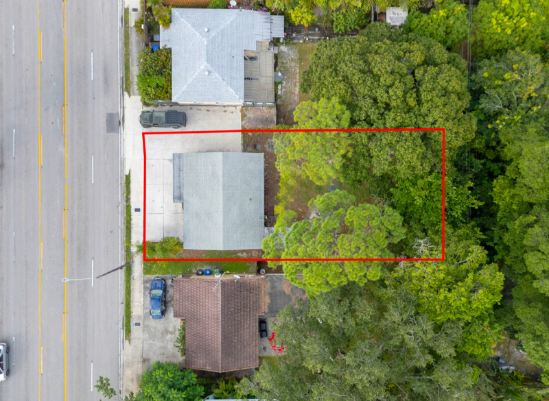 1320 N Andrews Ave - Photo 5 of 7