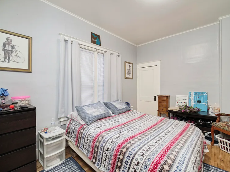 720 E Ludington Ave #1 - Photo 7 of 16