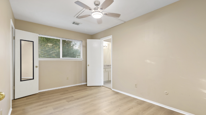 10810 Sugar Hill Dr #B - Photo 2 of 23