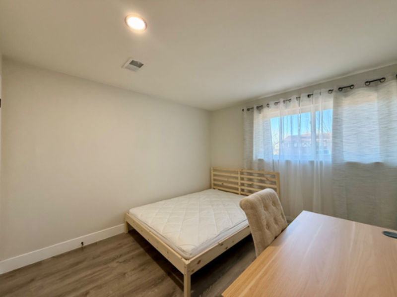 9989 Dodge Dr - Photo 3 of 27