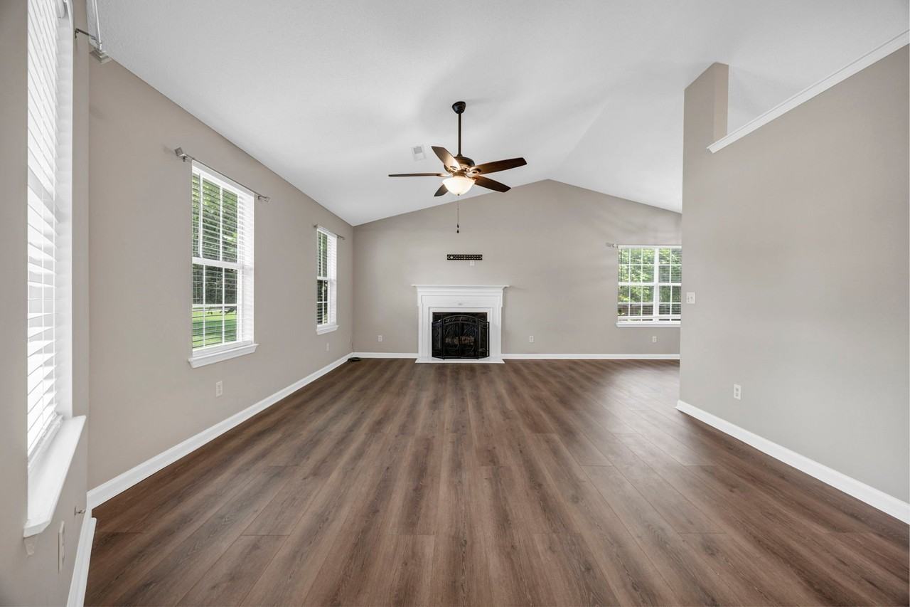 103 Walnut Grove Cir - Photo 5 of 39