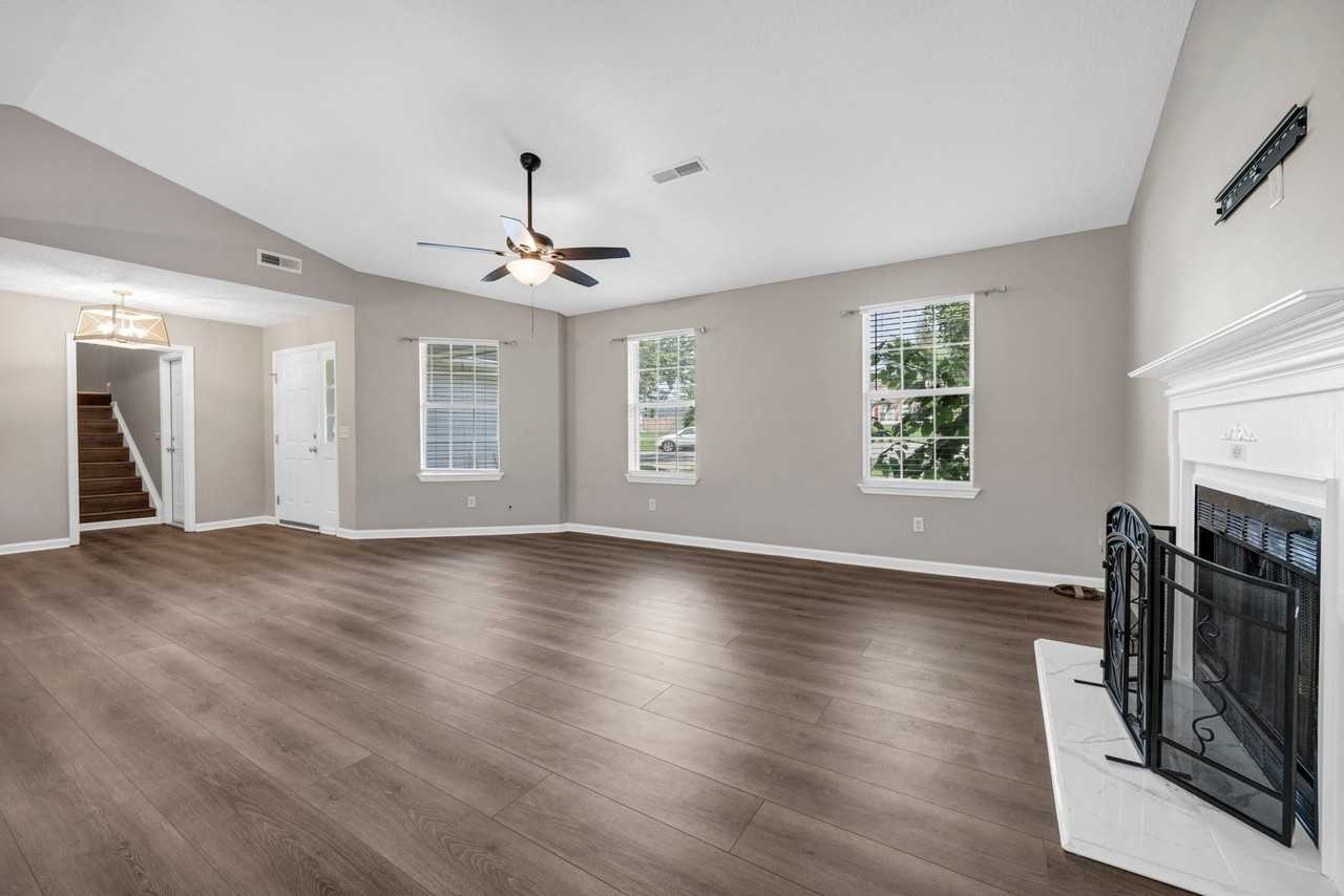 103 Walnut Grove Cir - Photo 7 of 39