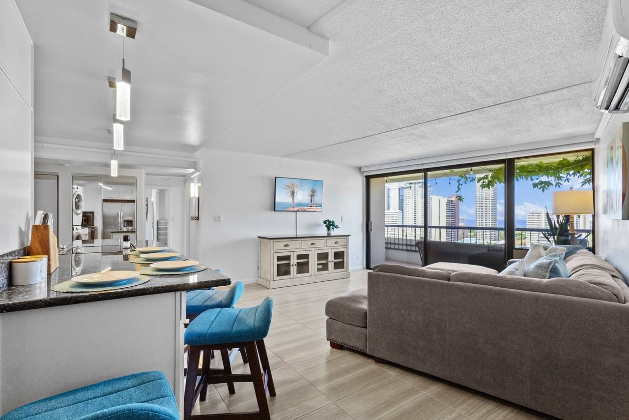 2333 Kapiolani Blvd #1614