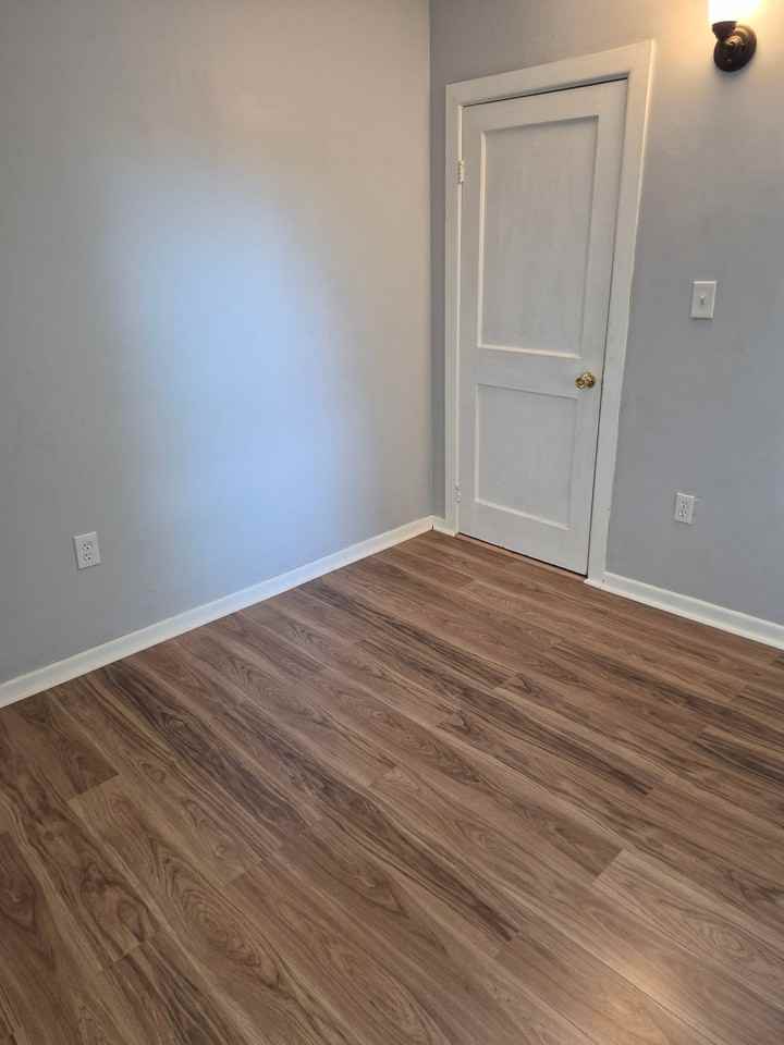 47 Hoosick St #2 - Photo 5 of 8