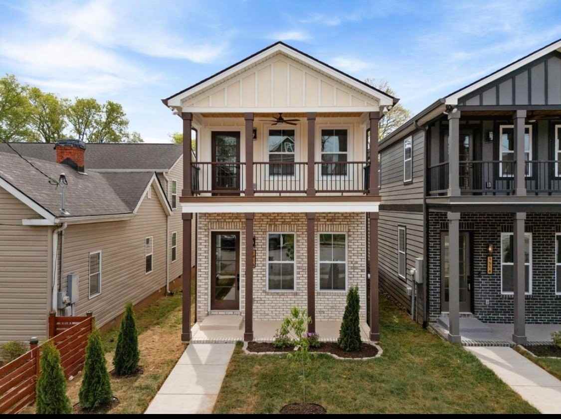 151B Fain St #2