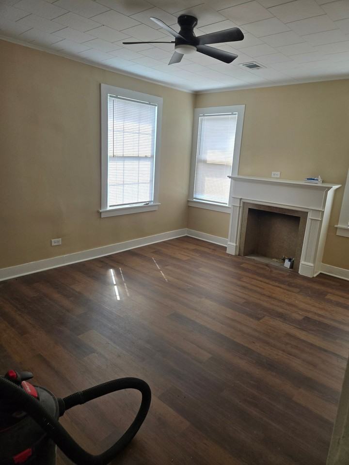 812 N 5th St - Photo 3 of 7