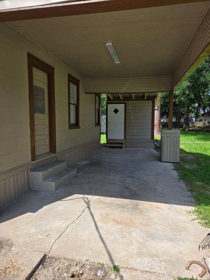 812 N 5th St - Photo 4 of 7