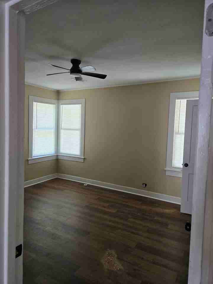 812 N 5th St - Photo 7 of 7