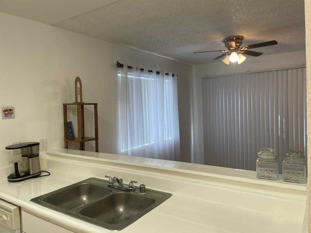 38604 10th St E #05 - Photo 4 of 15