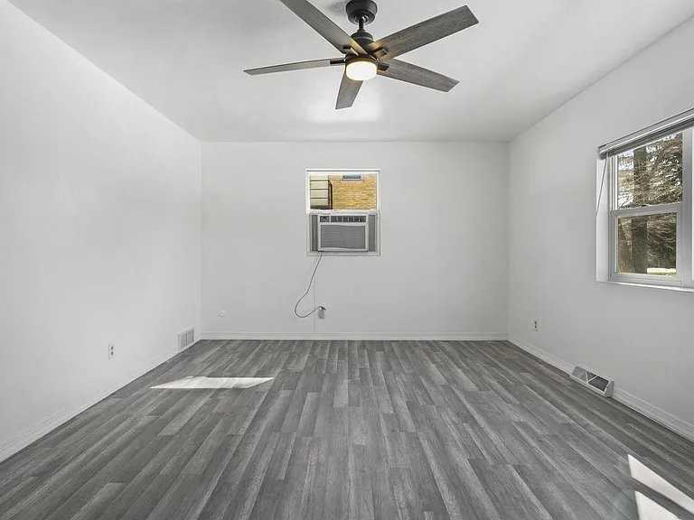 5604 Bjelde Ln #3 - Photo 5 of 11