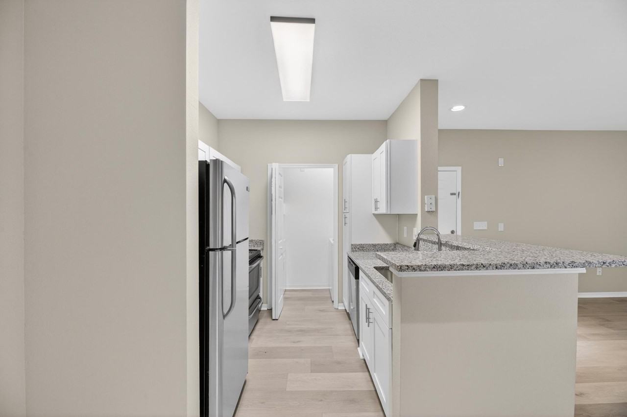 1910 E Palm Ave #11306 - Photo 6 of 18