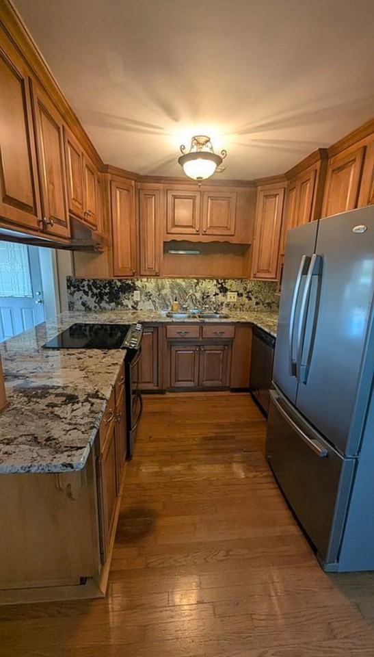 4748 Michelle St - Photo 2 of 10