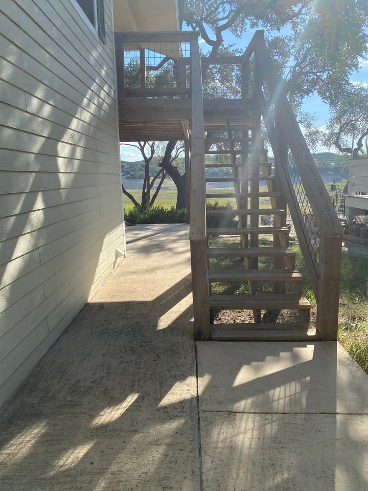 980 Pebble Beach Rd - Photo 2 of 10