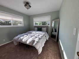 featured image of 1345 Ne 9th St #C