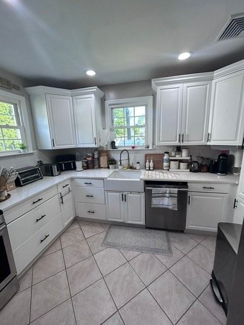 27 Lake St - Photo 3 of 20