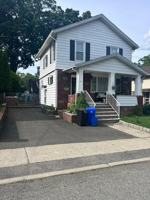 featured image of 27 Lake St