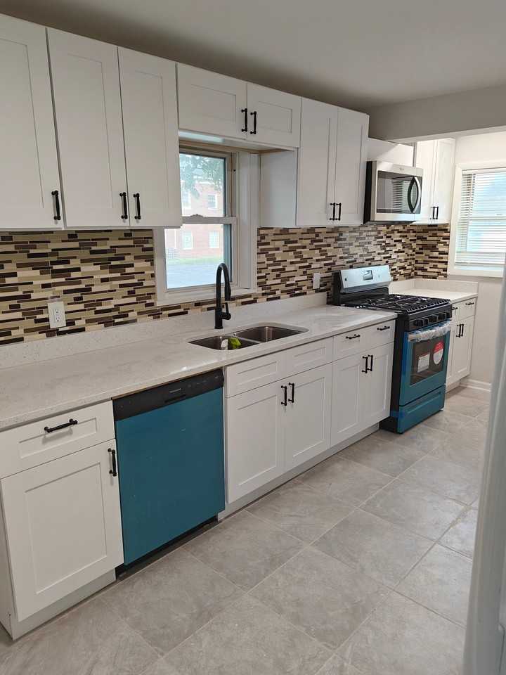 7202 Chestnut Ave - Photo 3 of 20
