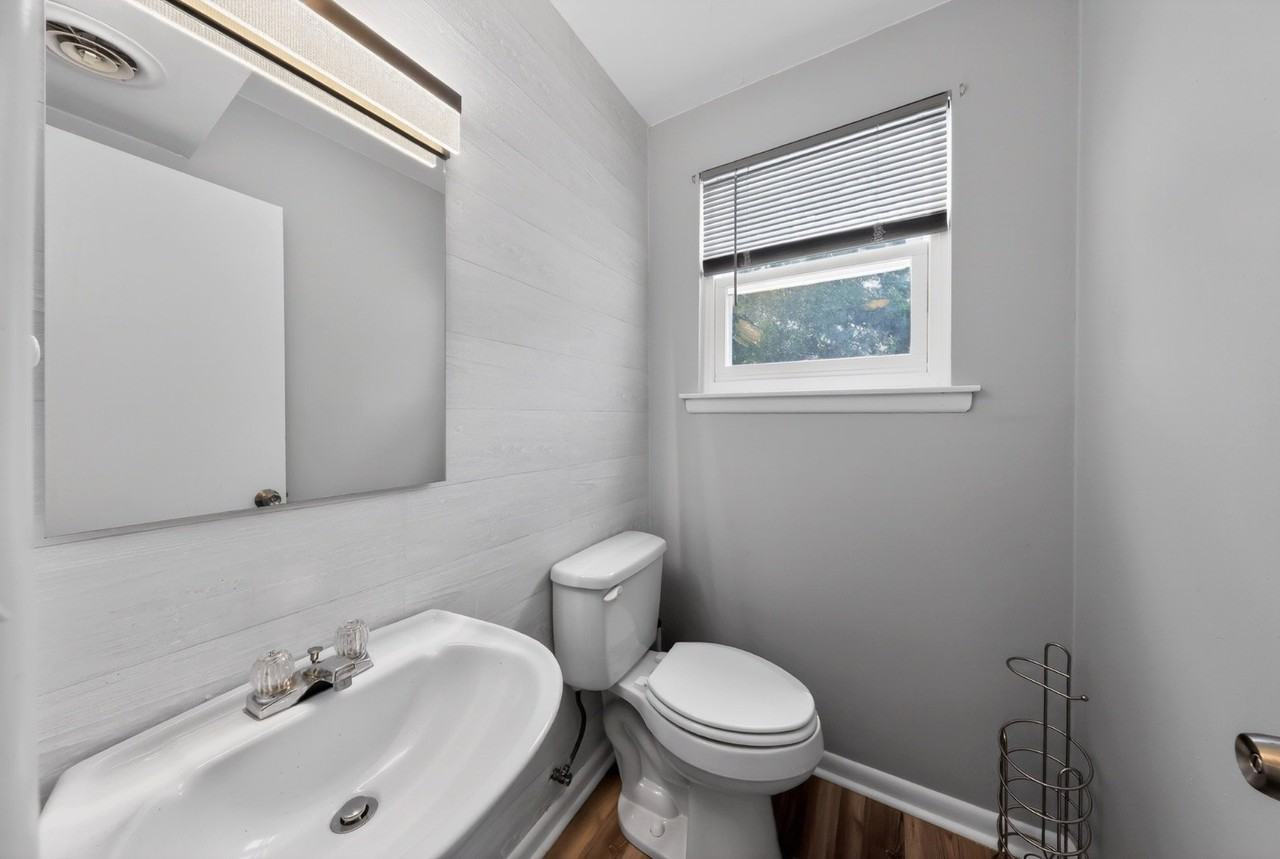 31 N Skyward Dr - Photo 2 of 8