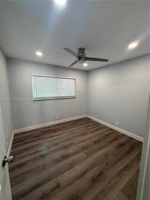 491 Nw 45th Ter - Photo 5 of 12