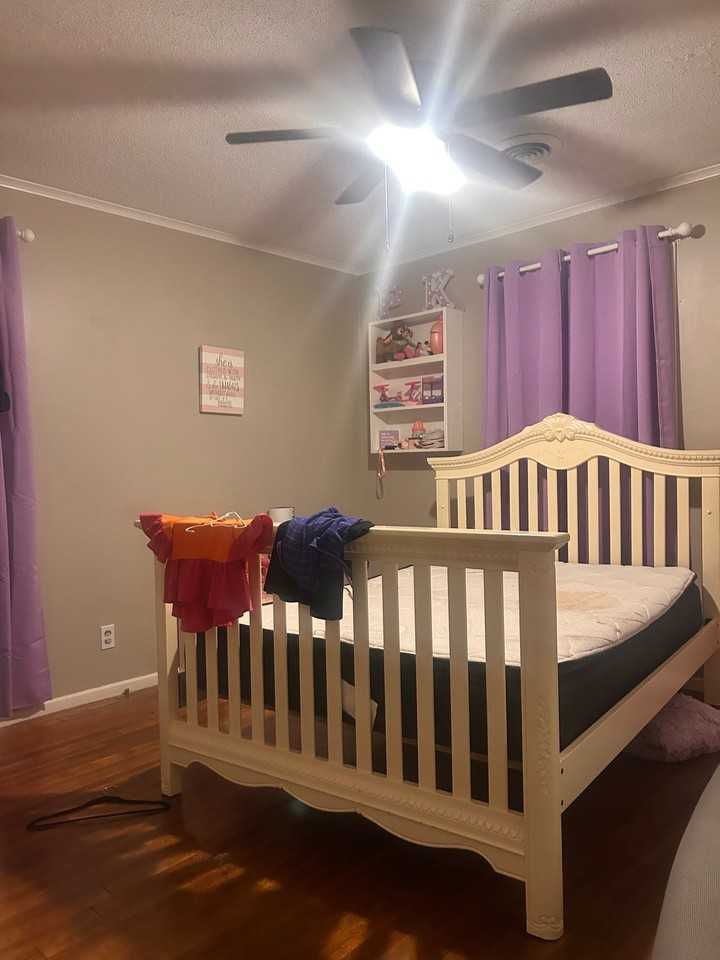 208 Frances Ave - Photo 6 of 10