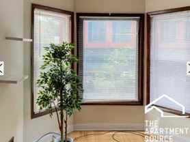 2521 N Lincoln Ave #4 - Photo 1 of 1