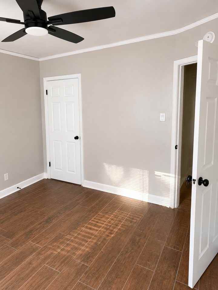 1040 S Highland St - Photo 2 of 8