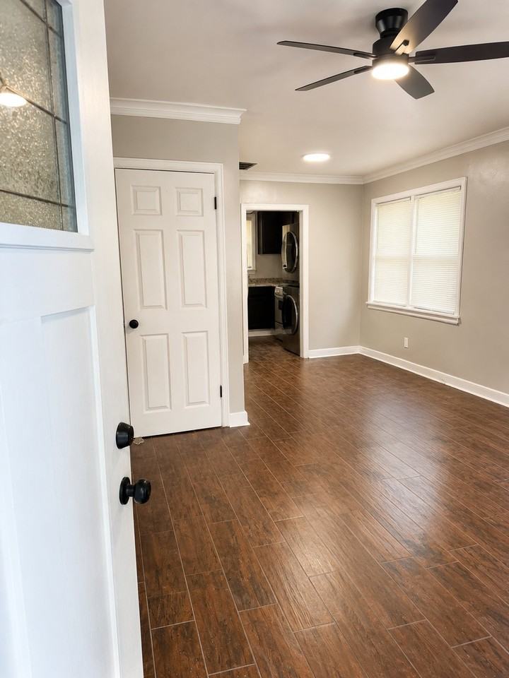 1040 S Highland St - Photo 6 of 8