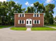 601 Bellevue Rd N - Photo 1 of 1