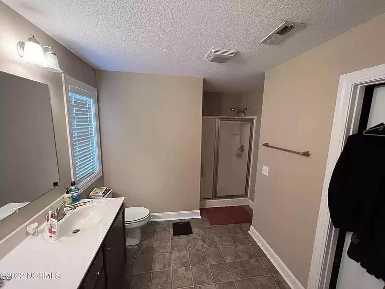 2204 Chavis Dr #B - Photo 3 of 12