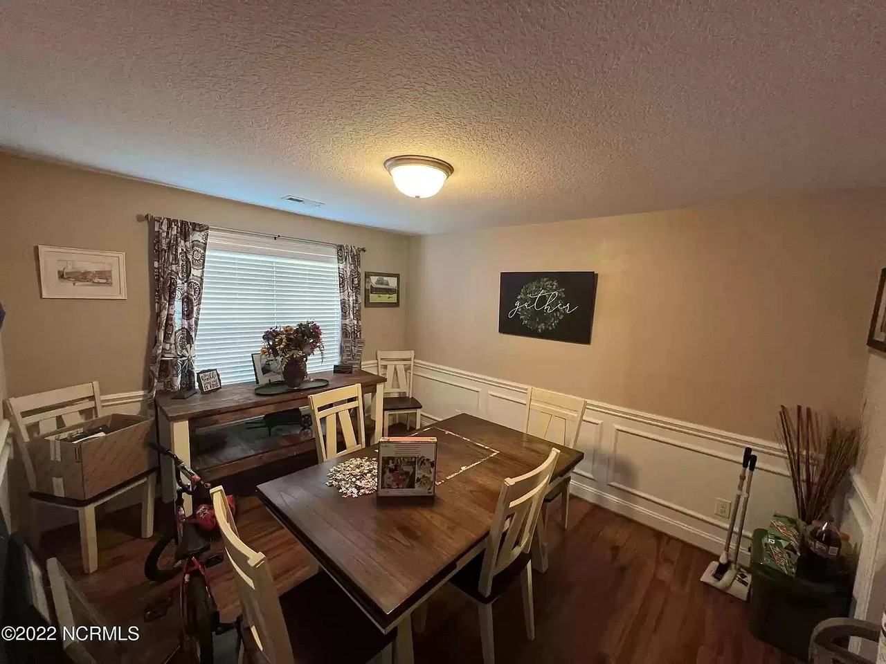 2204 Chavis Dr #B - Photo 4 of 12